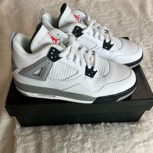 Nike Air Jordan Retro 4 White Cement shoes